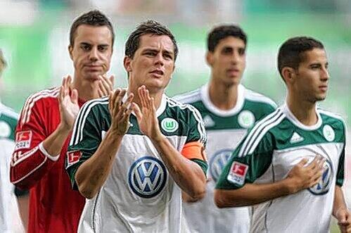 Vor seinem achten Länderspiel: Der Ex-Löwe und Wolfsburger Marcel Schäfer (2. von links).