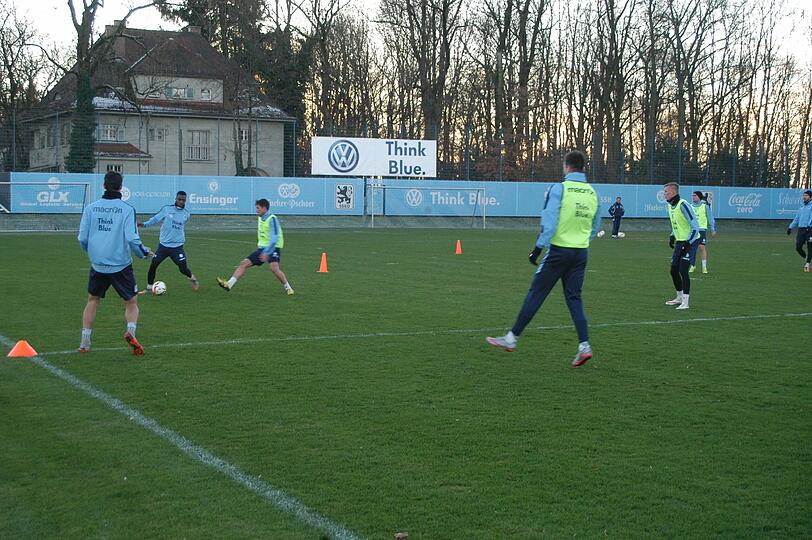 Vor allem das Kombinationsspiel trainierten die Löwen in der Trainingseinheit am Dienstag.