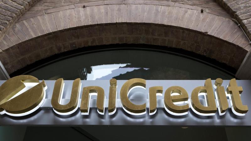 Konzernweit kam die Unicredit zuletzt auf 85.000 Stellen und rund 4500 Zweigstellen. Konzernweit kam die Unicredit zuletzt auf 85.000 Stellen und rund 4500 Zweigstellen.