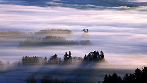 Sonne gibt es am ehesten in den Alpen.