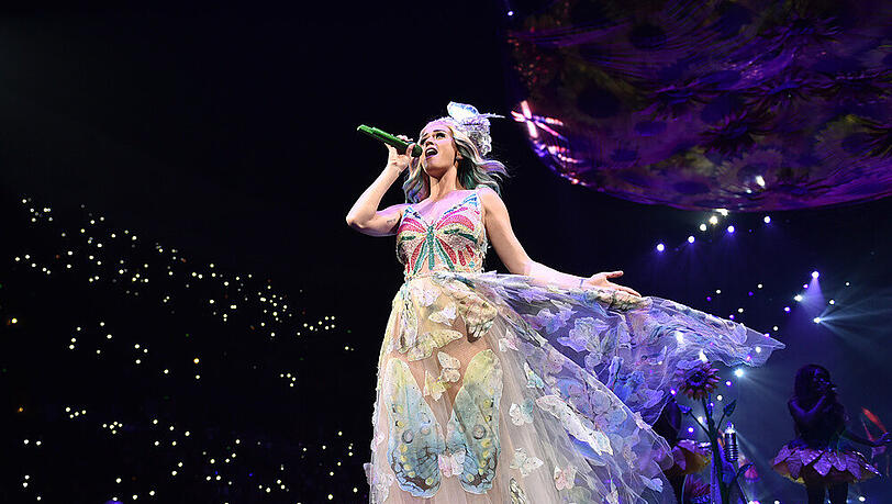 Katy Perry soll die Football-Fans über die Halbzeit bringen Katy Perry soll die Football-Fans über die Halbzeit bringen