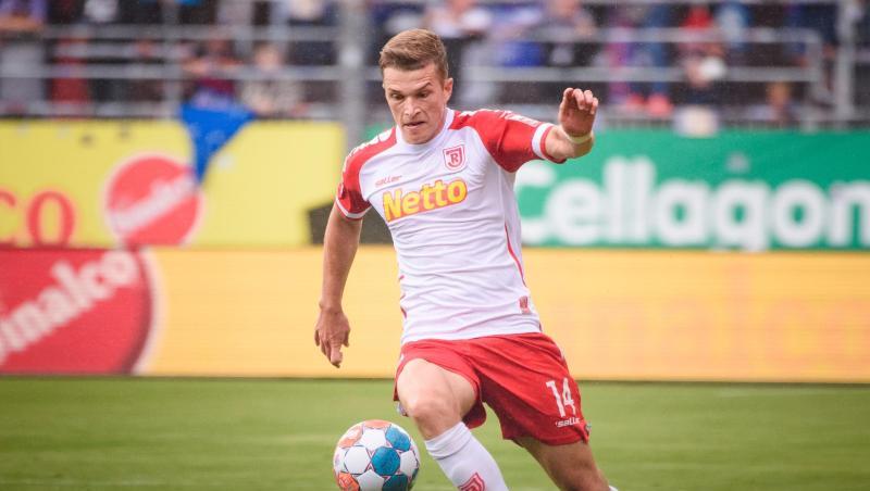 Regensburgs David Otto bist vom DFB-Schiedsgericht für drei Spiele gesperrt worden.