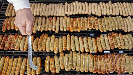 Die Herkunft der Rostbratw&uuml;rste aus N&uuml;rnberg ist gesch&uuml;tzt, doch nicht die Herstellung &auml;hnlicher Bratw&uuml;rste andernorts. (Symbolbild)