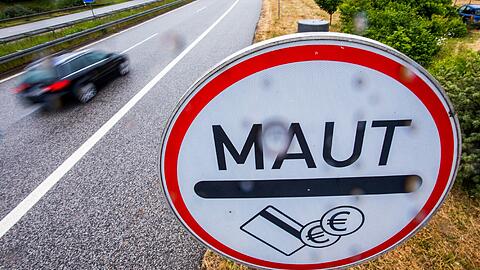 In den Nachbarländern formiert sich Widerstand.