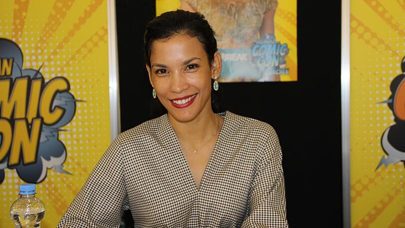 "Fear the Walking Dead"-Star Danay Garcia bei ihrer Autogramm-Stunde.