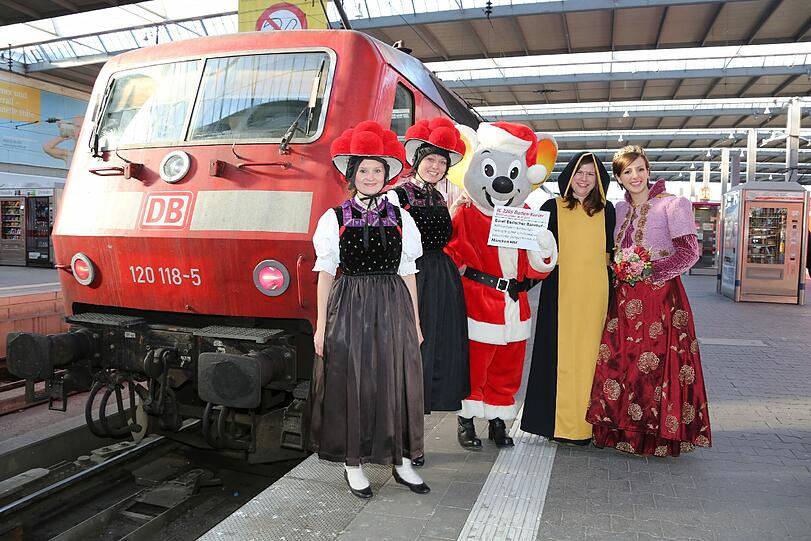 Einmal am Tag fährt der IC durchgehend. Servus München...