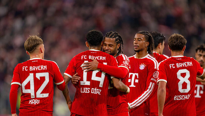 Angef&uuml;hrt von Dreierpacker D&iacute;az feierten die Bayern gegen Leipzig einen furiosen 6:1-Sieg.