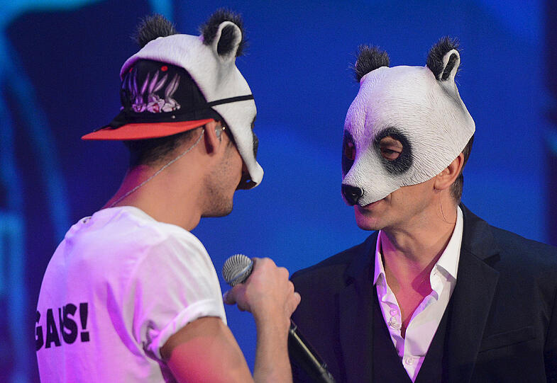 "Was reimt sich auf Lanz?" Bilder von der Cro-performance bei "Wetten, dass..?"