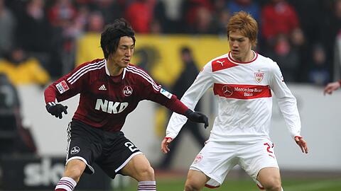 Seinen längsten Bundesliga-Auftritt im Club-Trikot hatte Mu Kanazaki (l.) beim 1:1 in Stuttgart. 45 Minuten durfte der Japaner gegen die Schwaben ran.