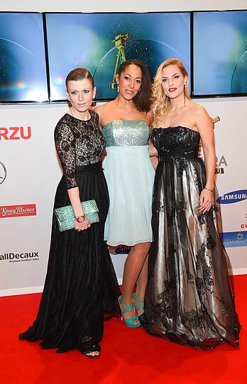 Goldene Kamera 2015: Die No Angels bestehend aus Lucy, Jessica und Sandy