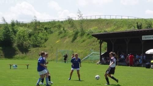 Der Platz des SC Untrasried ist hier noch in Ordnung - jetzt ist er zerstört. Der Platz des SC Untrasried ist hier noch in Ordnung - jetzt ist er zerstört.