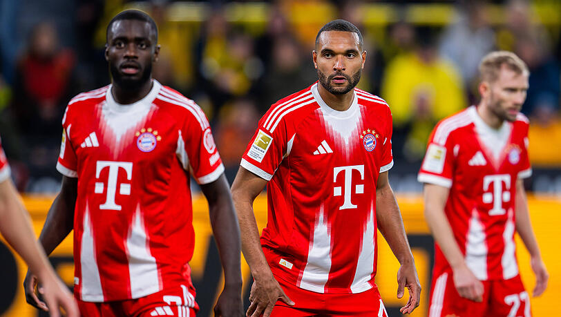 Dayot Upamecano (l.) und Jonathan Tah bilden bei den Bayern aktuell ein starkes Innenverteidiger-Duo.