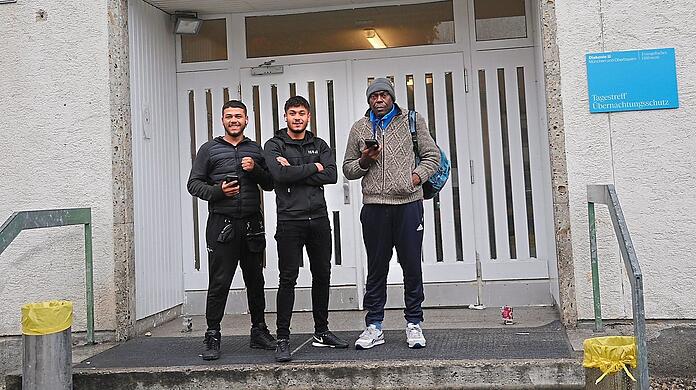 Im Haus 13 der ehemaligen Bayernkaserne in Freimann ist der Übernachtungsschutz. Ein Auffangnetz für diejenigen, die sonst in München keinen Schlafplatz finden