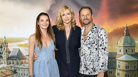 Yvonne Catterfeld, Veronica Ferres und Philipp Hochmair ("Vorstadtweiber") beim Moonlake-Entertainment-Brunch am Samstag im Bayerischen Hof.