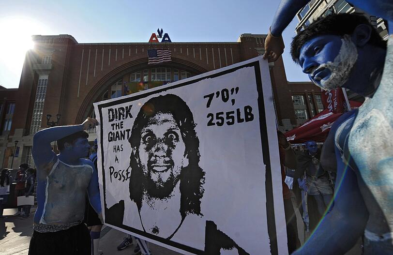 Dirk Nowitzki ist in Dallas ein Held. Eine Hommage seiner Fans.