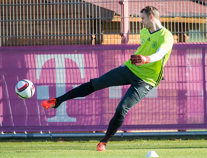 Die Bilder vom DFB-Training beim FC Bayern.