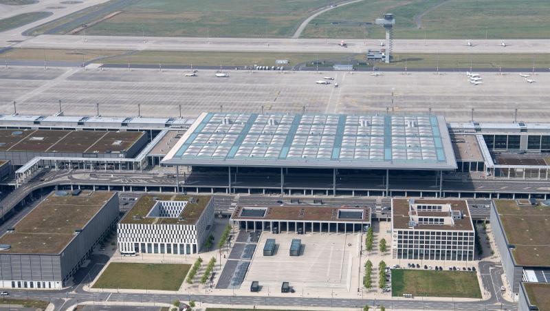 Das Hauptterminal des (künftigen) Hauptstadtflughafens BER. Das Hauptterminal des (künftigen) Hauptstadtflughafens BER.