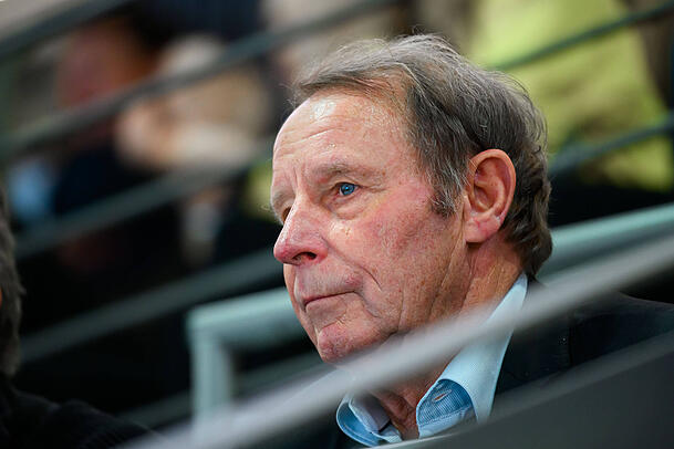Gewann mit der Nationalmannschaft 1974 die Weltmeisterschaft: Berti Vogts. Gewann mit der Nationalmannschaft 1974 die Weltmeisterschaft: Berti Vogts.