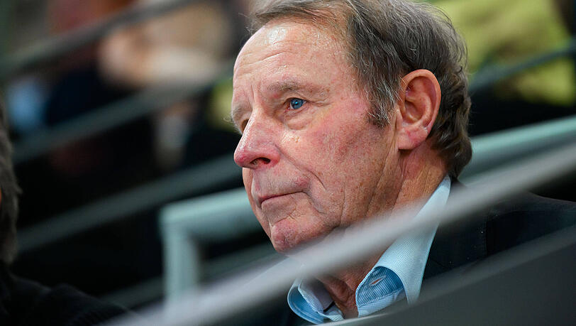 Gewann mit der Nationalmannschaft 1974 die Weltmeisterschaft: Berti Vogts. Gewann mit der Nationalmannschaft 1974 die Weltmeisterschaft: Berti Vogts.
