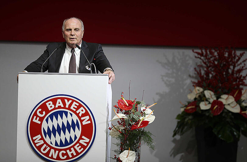"Ich bin glücklich, dass der Verwaltungsrat einstimmig abgestimmt hat, dass ich nochmal Präsident dieses Vereins werden darf. Ich will alles geben für diesen Verein. Ich bin keiner der auf die Uhr schaut, wenn er in der Arbeit ist. Ich werde, wenn nötig, auch sieben Tage in der Woche arbeiten und dafür wird und muss meine Frau Verständnis haben."