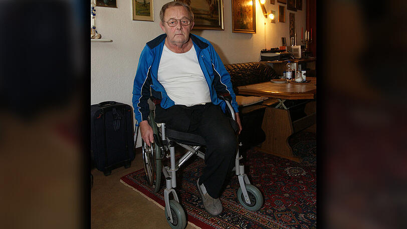 Andreas Fuchs im Ersatzrollstuhl.