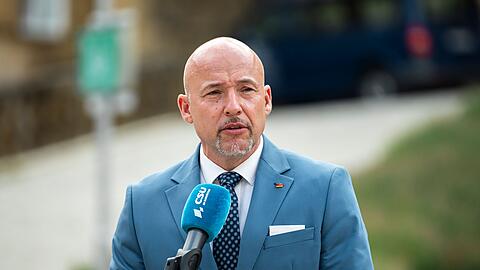 CSU-Landesgruppenchef Alexander Hoffmann hofft auf ein gutes Ergebnis f&uuml;r Thorsten Frei bei dessen geplanter Wahl zum Unionsfraktionschef im Bundestag.