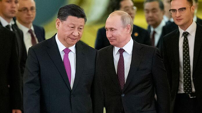 Kremlchef Wladimir Putin und Chinas Präsident Xi Jinping während eines Treffens in Moskau im Juni 2019.