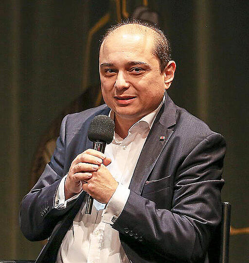 &bdquo;Solidarität ist keine Definitionssache &ndash; sie besteht aus Strukturen, die Politiker für uns übersetzen, und einer Grundhaltung, die jeder jeden Tag leben muss.&ldquo; Basil Kerski, Präsident des Int. Solidarnósc-Zentrums, Danzig
