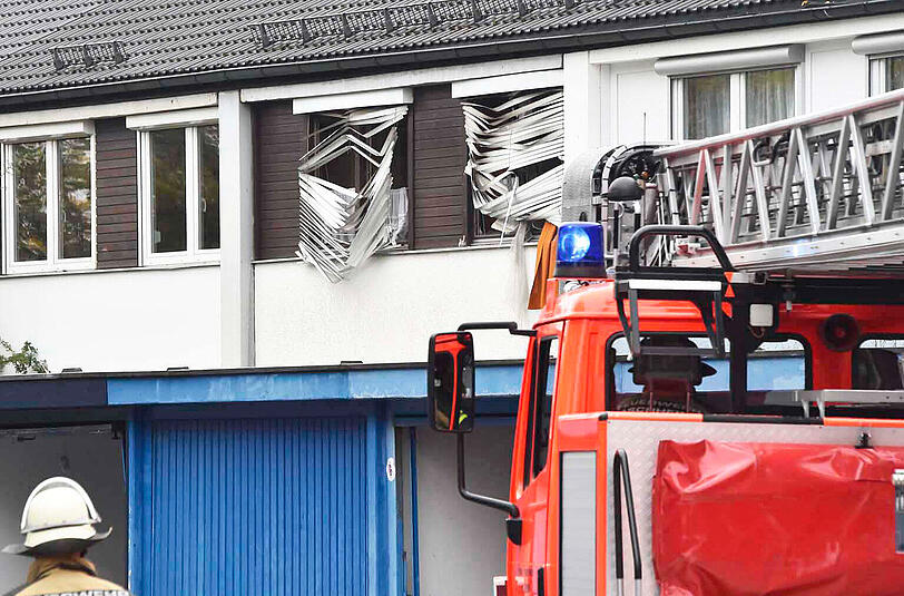 Eine heftige Gasexplosion hat heute Mittag ein Reihenhaus in Kirchheim verwüstet.
