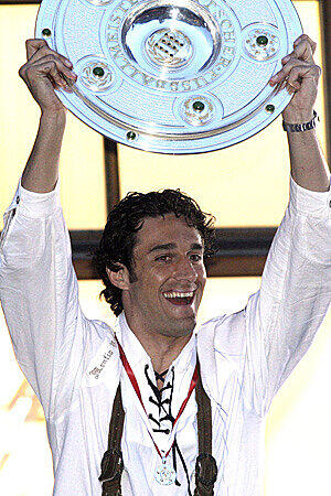 Zwei deutsche Meisterschaften holte Luca Toni in München, 2008 und 2010, jeweils zusätzlich zum...