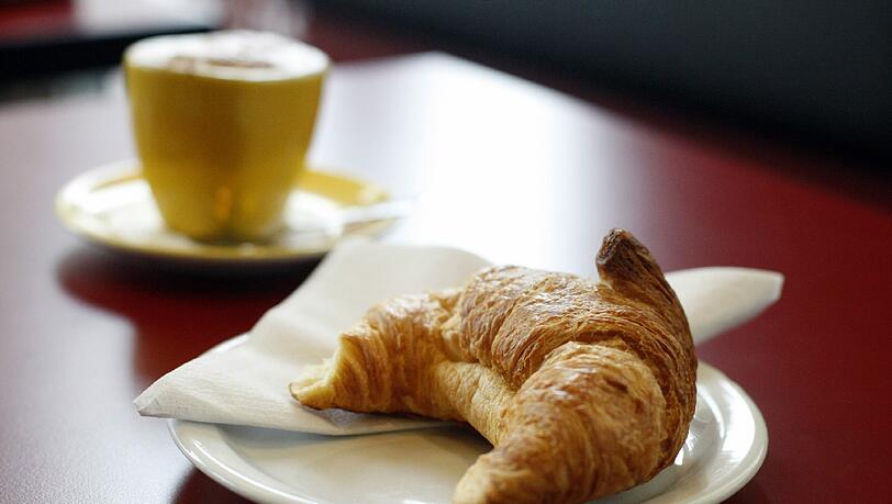 Früstück gemeinsam genießen. Früstück gemeinsam genießen.