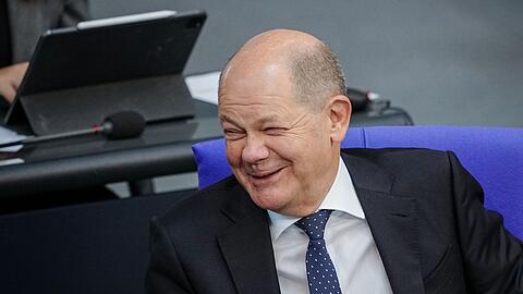 Bundeskanzler Olaf Scholz während einer Sitzung des Deutschen Bundestags.