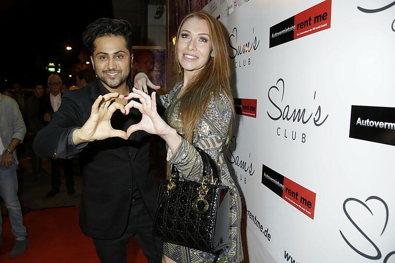 Clubbesitzer Samuel Sohebi mit Georgina Fleur