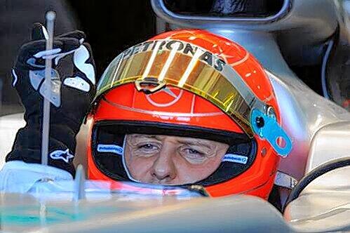 "Sehr erfreulicher Auftakt": Michael Schumacher in seinem neuen Silberpfeil.