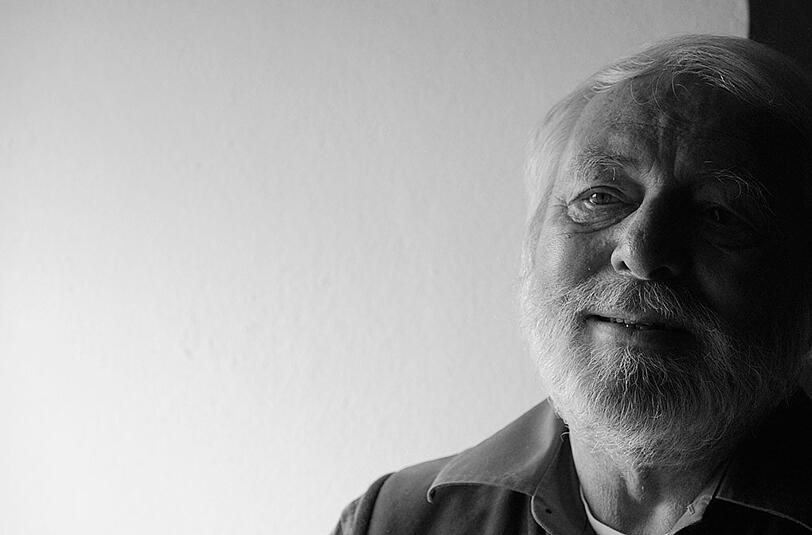 Der Gastronomiekritiker und Koch Wolfram Siebeck ist im Alter von 87 Jahren gestorben.