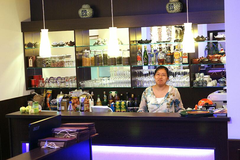 Xiaofang Yao kochte zehn Jahre lang in einem Bistro in der Maxvorstadt - jetzt hat sie ihr eigenes Restaurant.