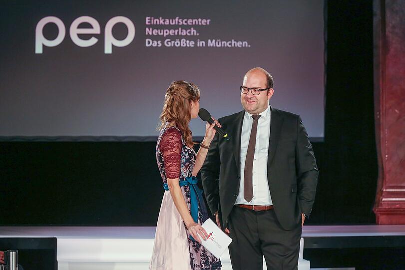 Der Mann, bei dem alles begann: Axel Haug ist Centermanager im pep. Hier fand im März das große Casting statt, zu dem über 200 junge Frauen erschienen sind, um Schöne Münchnerin zu werden.