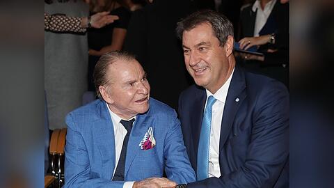 Im Oktober 2022 hatte Markus Söder (re.) dem Schauspieler Fritz Wepper den Bayerischen Verdienstorden verliehen.