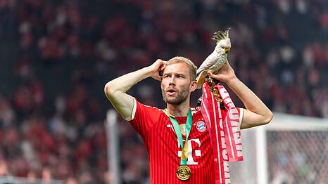 Verpasste die Kabinenparty des FC Bayern wegen ein Dopingkontrolle: Konrad Laimer.