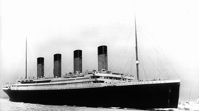 Die überreste des gesunkenen Luxusdampfers "Titanic" liegen in rund 3800 Metern Tiefe (undatiertes Archivfoto).