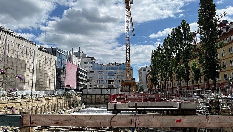 So sieht es aktuell auf der Baustelle an der Adolf-Kolping-Straße 10 aus.