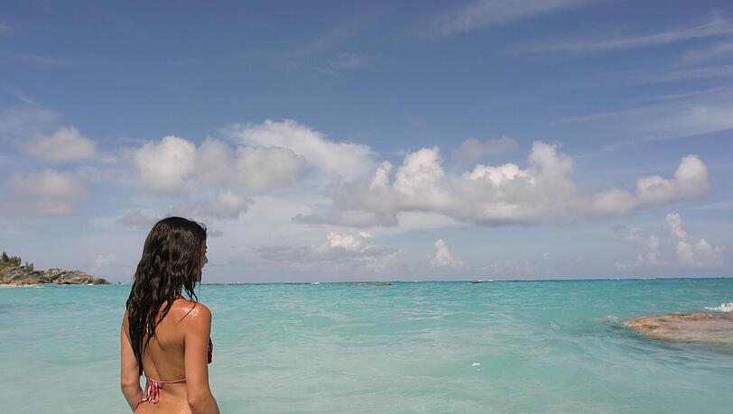 Wer möchte seinen Urlaub nicht gerne verlängern, wenn er so traumhaft schön ist? Unter gewissen Umständen ist das sogar vor Ort möglich. Wer möchte seinen Urlaub nicht gerne verlängern, wenn er so traumhaft schön ist? Unter gewissen Umständen ist das sogar vor Ort möglich.
