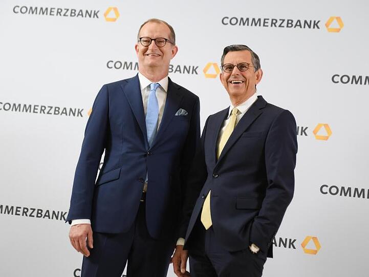 Martin Zielke (l) und Stefan Schmittmann kündigten ihren Rücktritt an. (Archiv).
