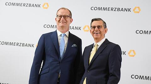 Martin Zielke (l) und Stefan Schmittmann kündigten ihren Rücktritt an. (Archiv).