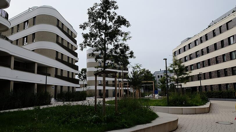 Geschwungene Linien im Neubaugebiet Baumkirchen Mitte.