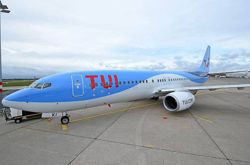 Der Umbau der hoch verschuldeten Air Berlin bringt auch bei der Tuifly Veränderungen mit sich.