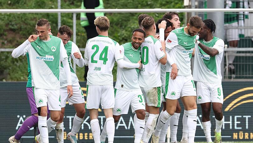 Fürth trotzt den Personalsorgen und gewinnt immerhin einen Punkt gegen Hannover.