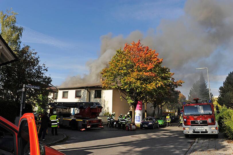 In der Hansjakobstraße ist ein Mann bei einem Feuer ums Leben gekommen.