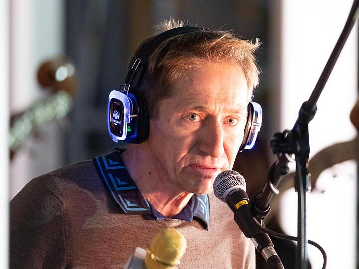Regisseur Schorsch Kamerun bei der Generalprobe des Musiktheaterstücks "Motor City Super Stuttgart".