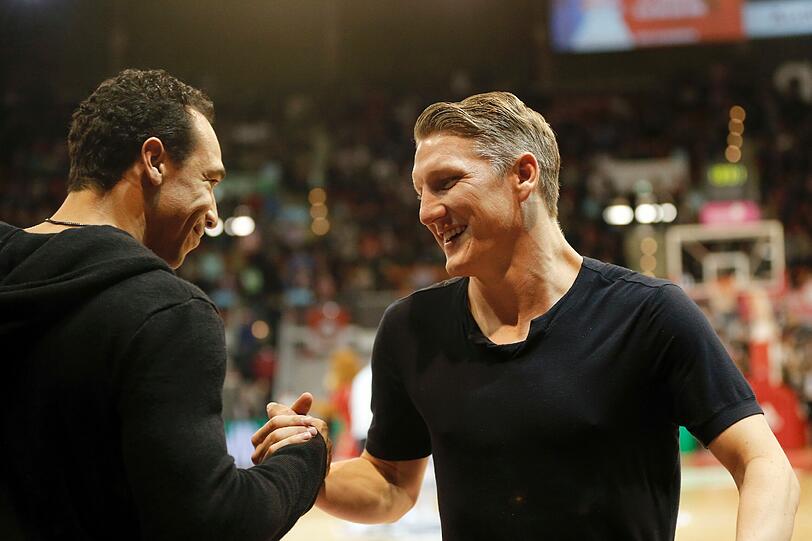 Beispielsweise mit Ex-Bayern-Basketballer Demond Green wurde reichlich geplaudert.